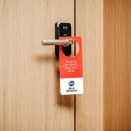 Western Otel 4*