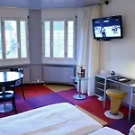 Western Hotel 4*