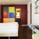 Hotel Western