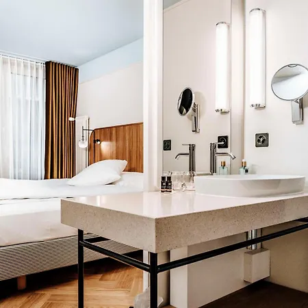 Hotel Western