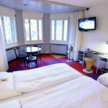 Western 4* Berna