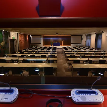 Western ホテル 4*