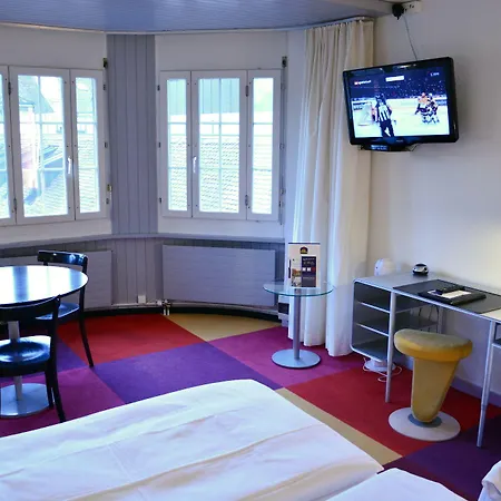 Western Hotell 4*
